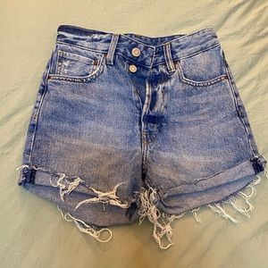 High waist denim shorts